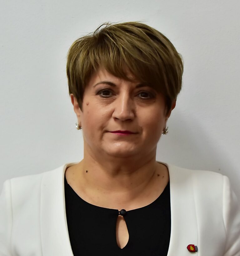 Elena Chelmuș